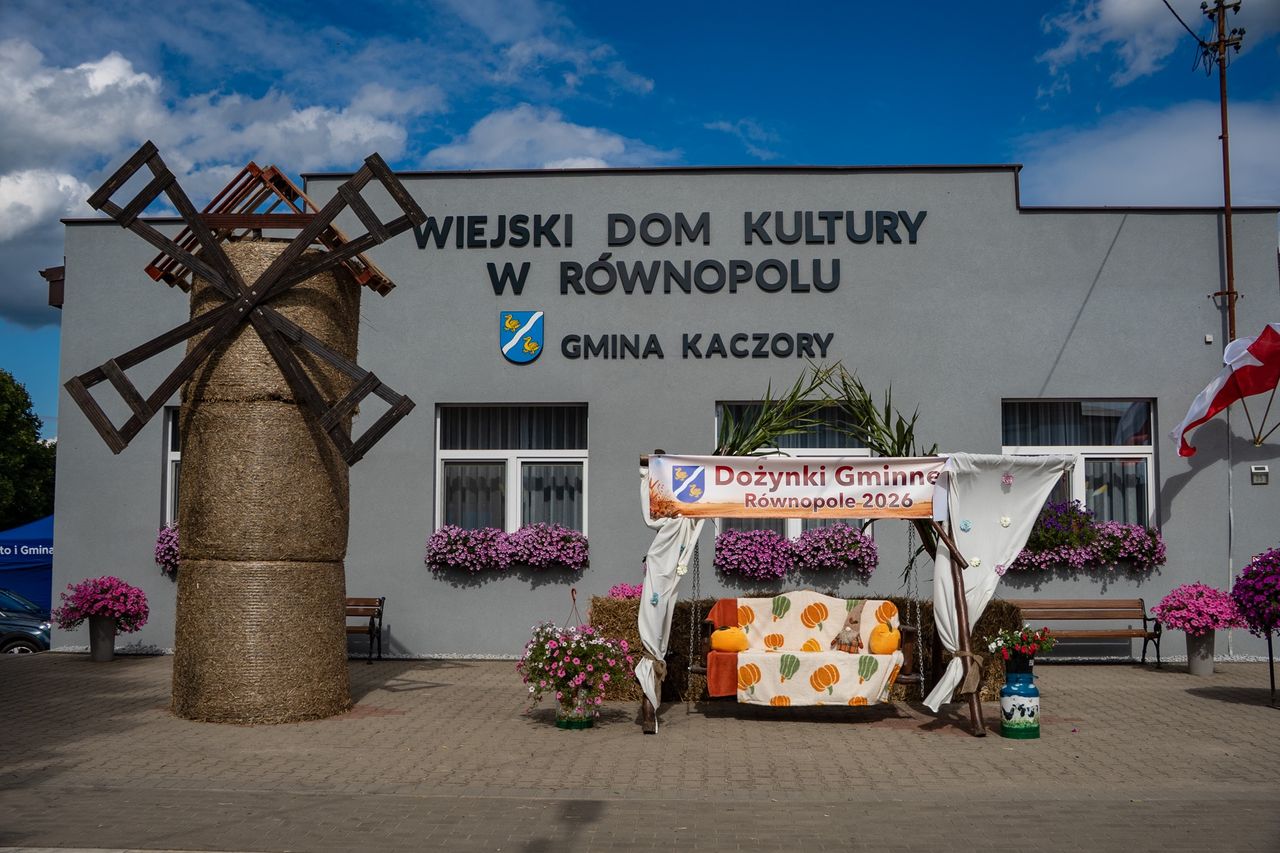 Dożynkowe dekoracje w Równopolu