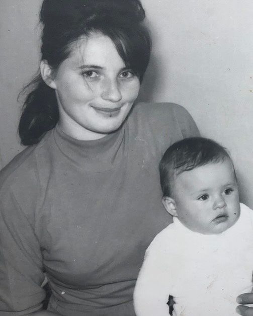 Edyta Bartosiewicz z synem Aleksandrem