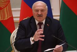 Łukaszenka pod ścianą. "Walczy o przetrwanie"