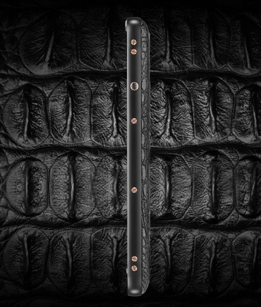 GEMRY R12 to smartfon za 18 tysięcy złotych z diamentami, skórą rekina i... Androidem 4.1 7