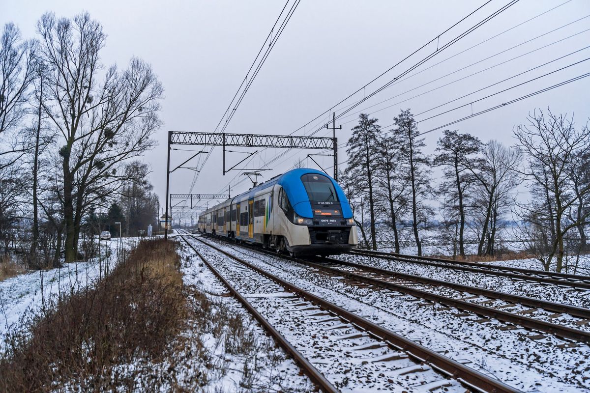 Śląskie. Koleje Śląskie zachęcają pasażerów do włączenia się w tworzenie nowego rozkładu jazdy.