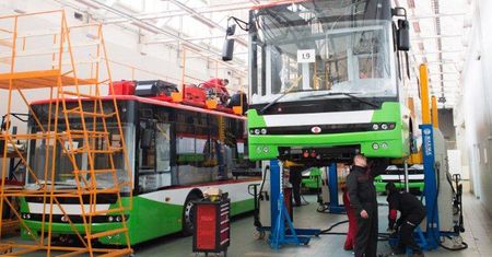 Czerwony, zielony, biały? Wymyśl barwy dla autobusu elektrycznego i zgarnij gotówkę