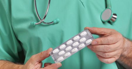 Skandal w Łodzi. Pacjentki miały płacić lekarzowi własnym ciałem