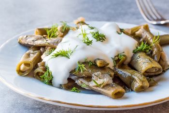 Podgotowuję i polewam lekkim sosem. To najlepsze i najszybsze danie na upały