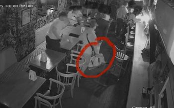 Skandaliczne zachowanie klienta pubu. Kamery pokazały wszystko