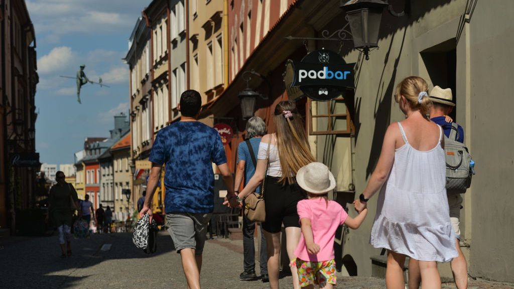 75 proc. matek dzieci poniżej 15 lat pracowało zawodowo w 2021 r.