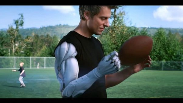 Sarif Industries ma najlepsze implanty na rynku [wideo] 1