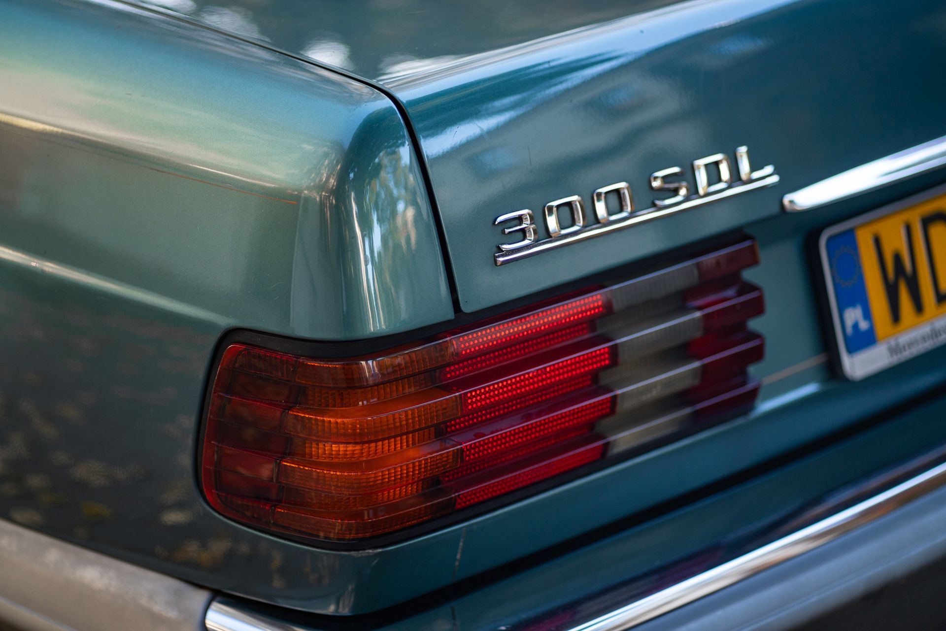 Mercedes-Benz 300 SDL W126
