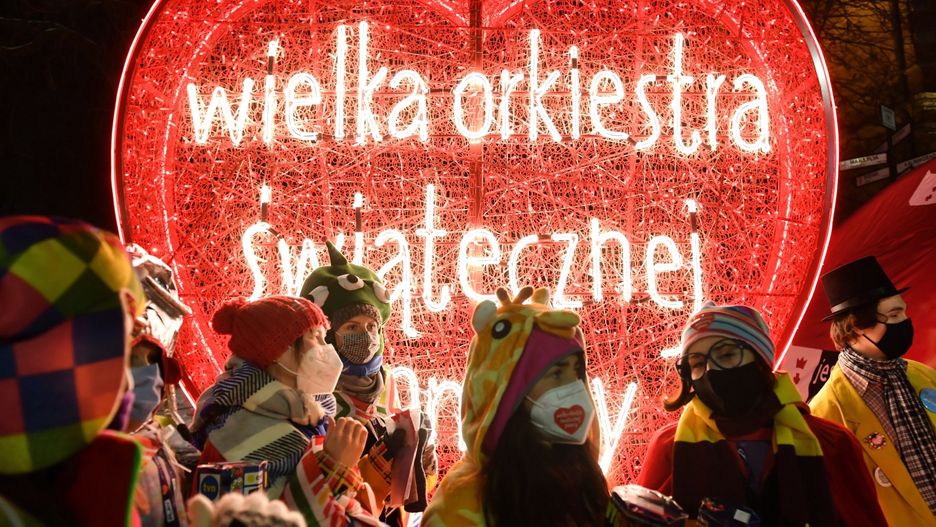 miał przegonić wolontariuszy