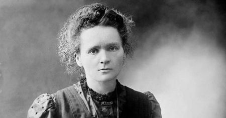 Żyła w trudnych warunkach i odmawiała sobie wielu rzeczy. Droga Marii Skłodowskiej-Curie do sukcesu wiodła przez pot i łzy