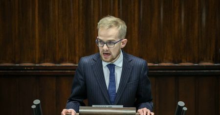 Patkowski tłumaczy się z wrzutki o bankach do ustawy o dodatku węglowym