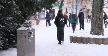 Koniec odwilży! Na Lubelszczyznę wracają śnieg i siarczyste mrozy. W poniedziałek nawet -18°C