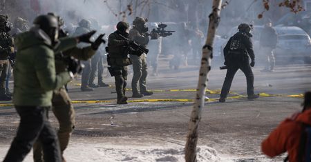 Chaos w USA. Szokujące nagrania, agenci zastrzelili mężczyznę na ulicy w Minneapolis