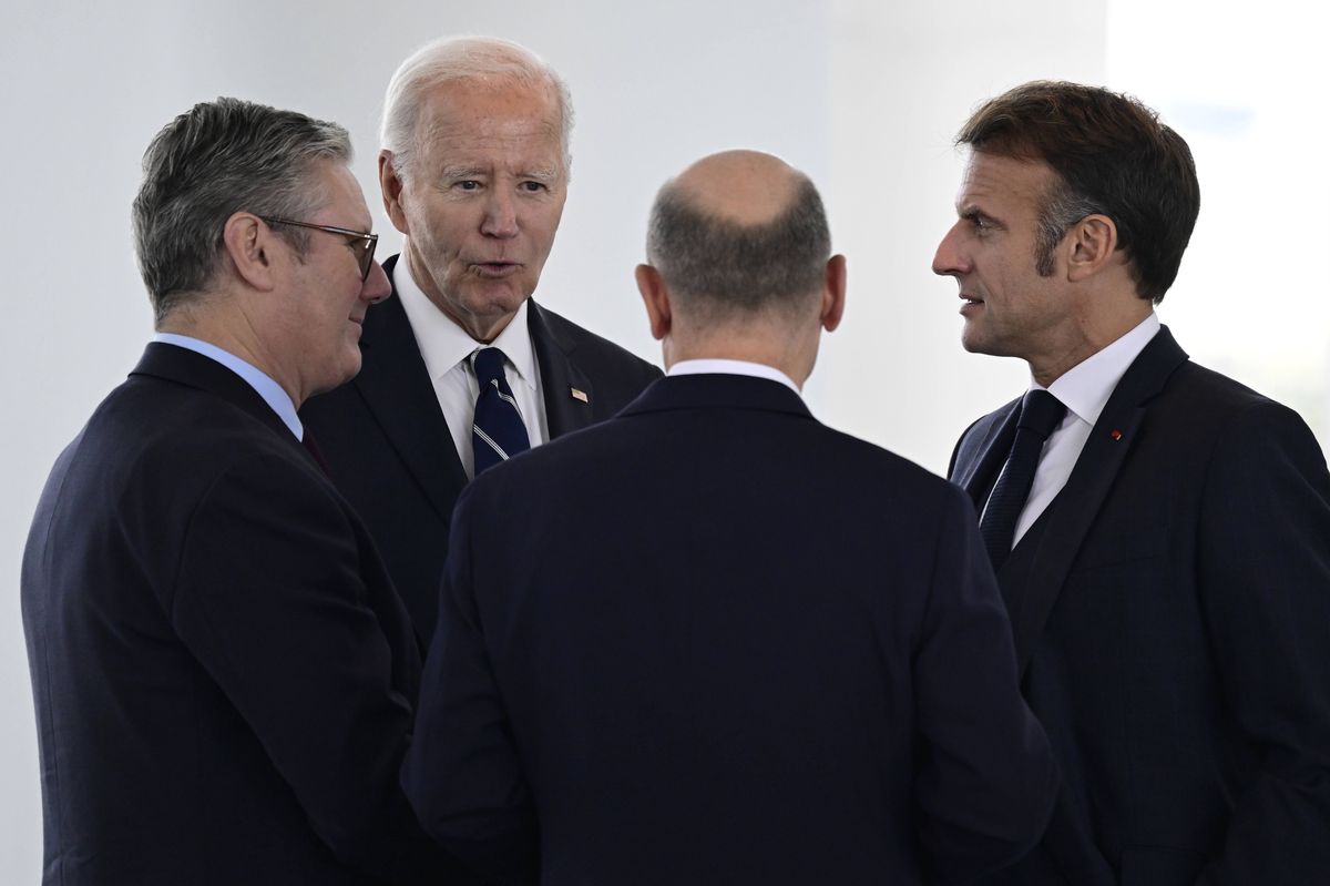 niemcy, wojna w Ukrainie, rosja, usa, olaf scholz, biden, donald tusk, emmanuel macron Zabrakło miejsca dla Polski przy stole. Dyplomata z Niemiec zdumiony