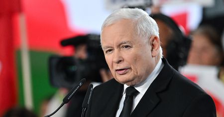 Protest przed konwencją PiS. Kaczyński przywitany okrzykami