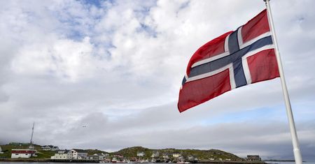 Tuż przed świętami. Norwegia zaostrza przepisy dla uchodźców