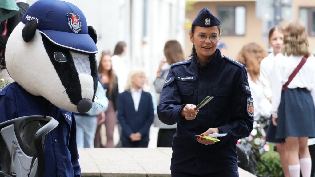 Warszawa: “Bezpieczna droga do szkoły”. Akcja policjantów