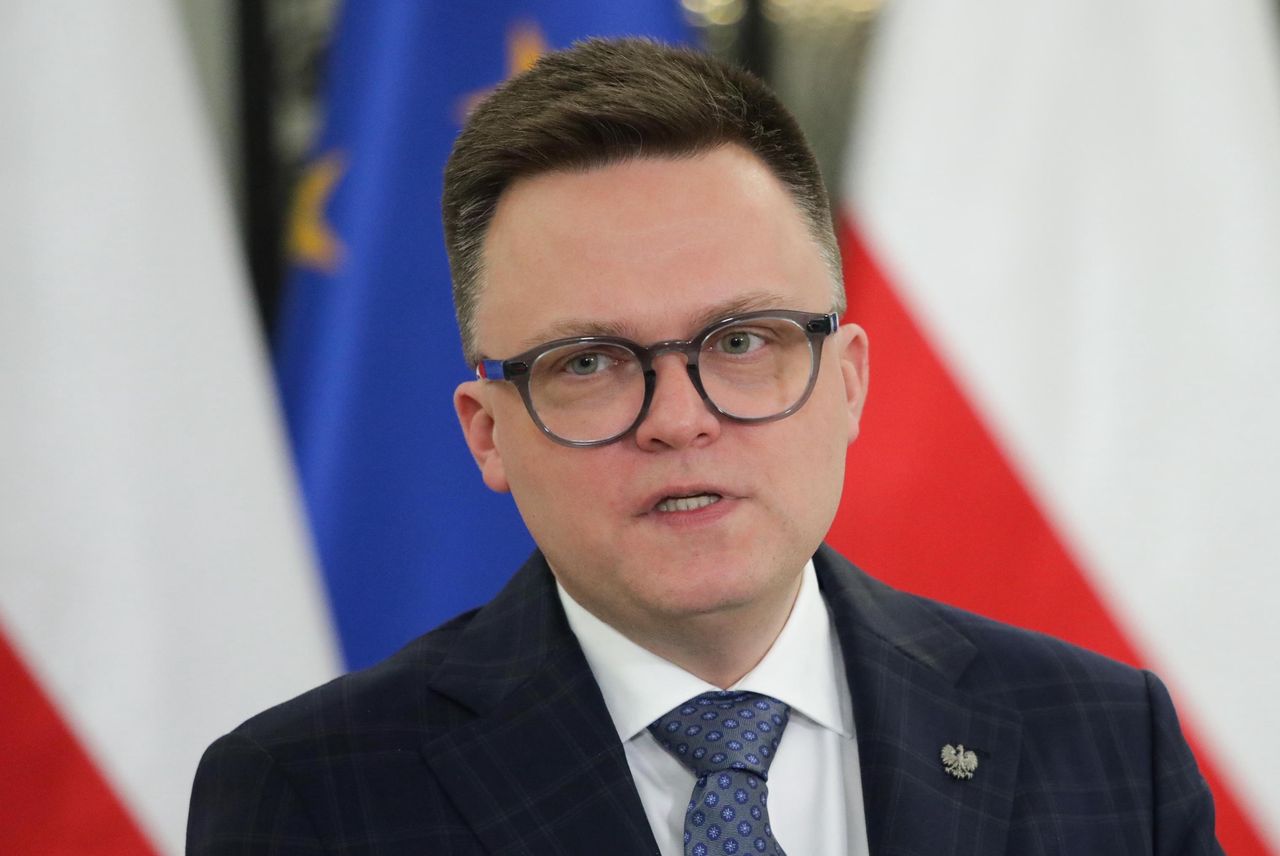 Marszałek Sejmu Szymon Hołownia podczas konferencji prasowej w Sejmie, Warszawa, 05.12.2023 r.