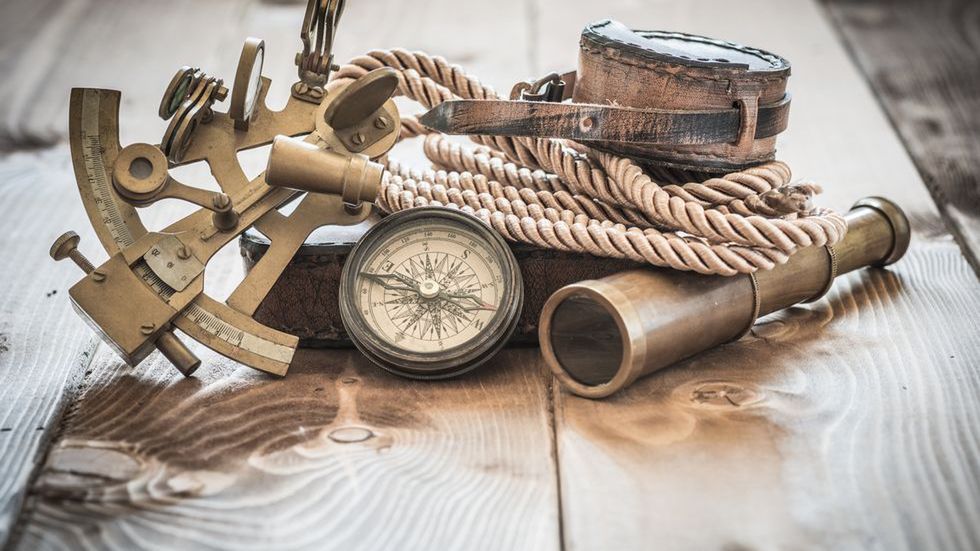 Ufasz GPS-owi? Amerykanie już nie ufają. Wracają stare gadżety: sekstant i mapa 1