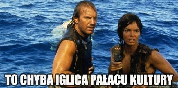 "Nie róbmy polityki, dmuchajmy pontony". Najlepsze memy o zalanej Warszawie 5