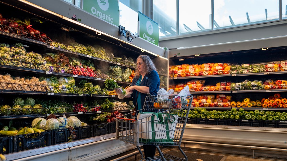 AUSTIN, TEXAS - MAY 11: A customer shops for produce in an H-E-B grocery store on May 11, 2026 in Austin, Texas. The U.S. Producer Price Index (PPI) suggests that rising fuel prices may be beginning to weigh on wholesale margins, as ongoing tensions in the Strait of Hormuz continue to strain global energy markets.  (Photo by Brandon Bell/Getty Images)