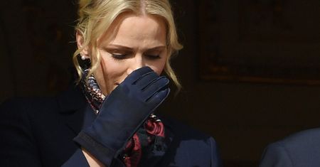 Otarła się o śmierć? Jest pierwsze od tygodni zdjęcie księżnej Charlene
