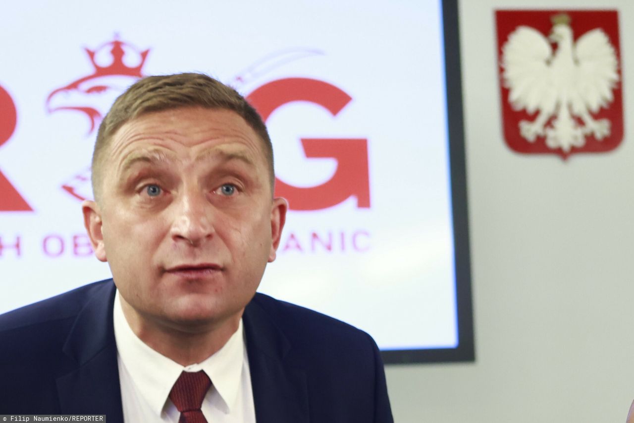Komornik zajął konto Bąkiewicza. Babcia Kasia dostała pieniądze