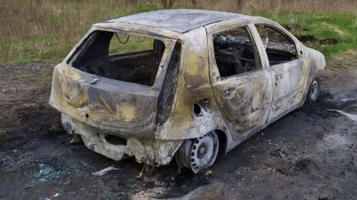 Auto spłonęło
