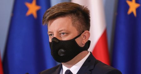 COVID-19. Dworczyk: pierwsze szczepionki na przełomie grudnia i stycznia