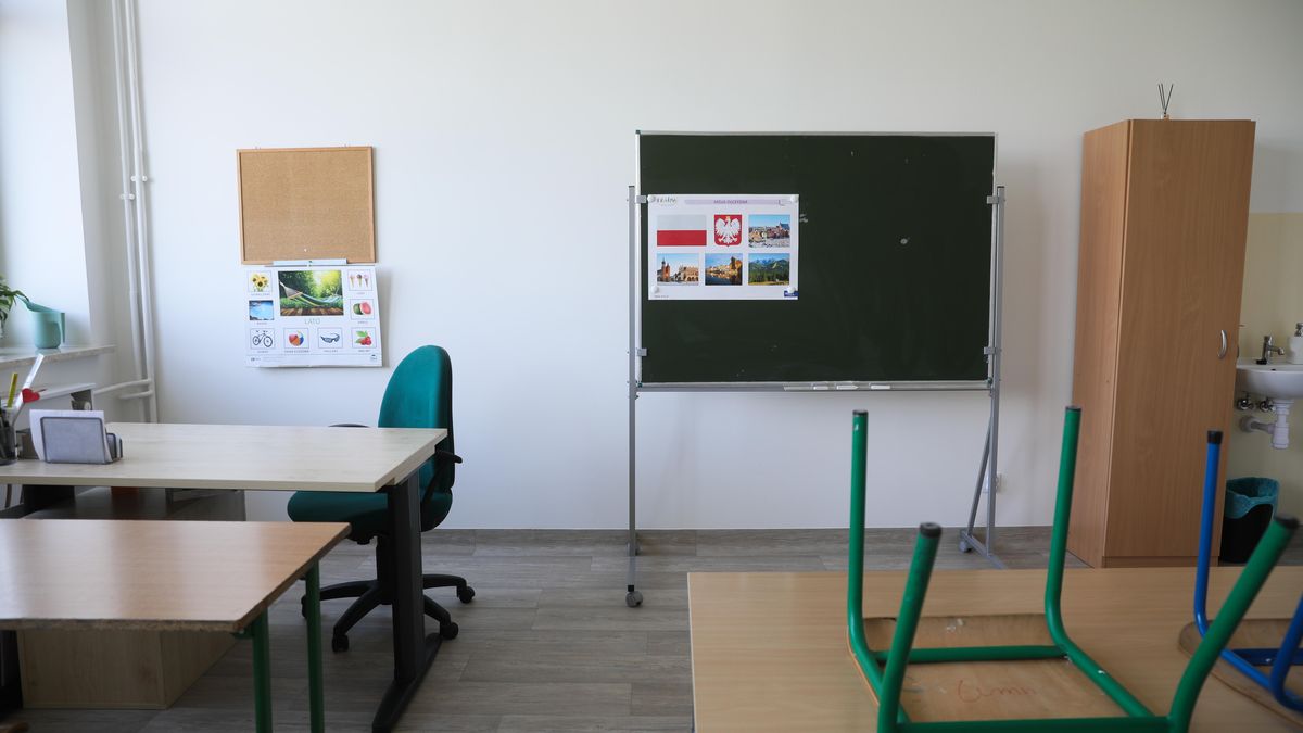 W Polsce brakuje nauczycieli. Dlaczego nie chcą pracować w jednostkach publicznych?
