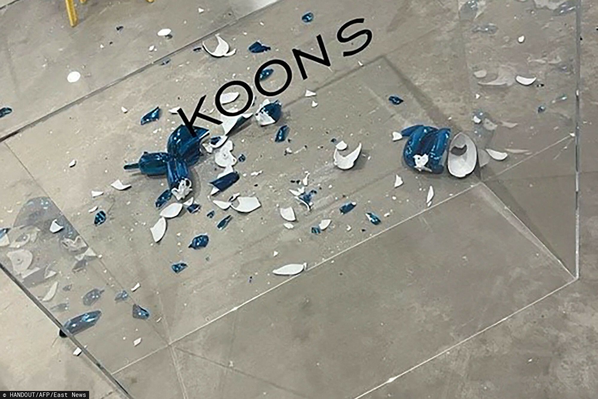 Zniszczone dzieło sztuki Jeffa Koonsa kosztowało 42 tys. dol. (ponad 180 tys. zł)