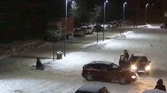 Policja przestrzega. Zobacz, czym grozi kulig za samochodem