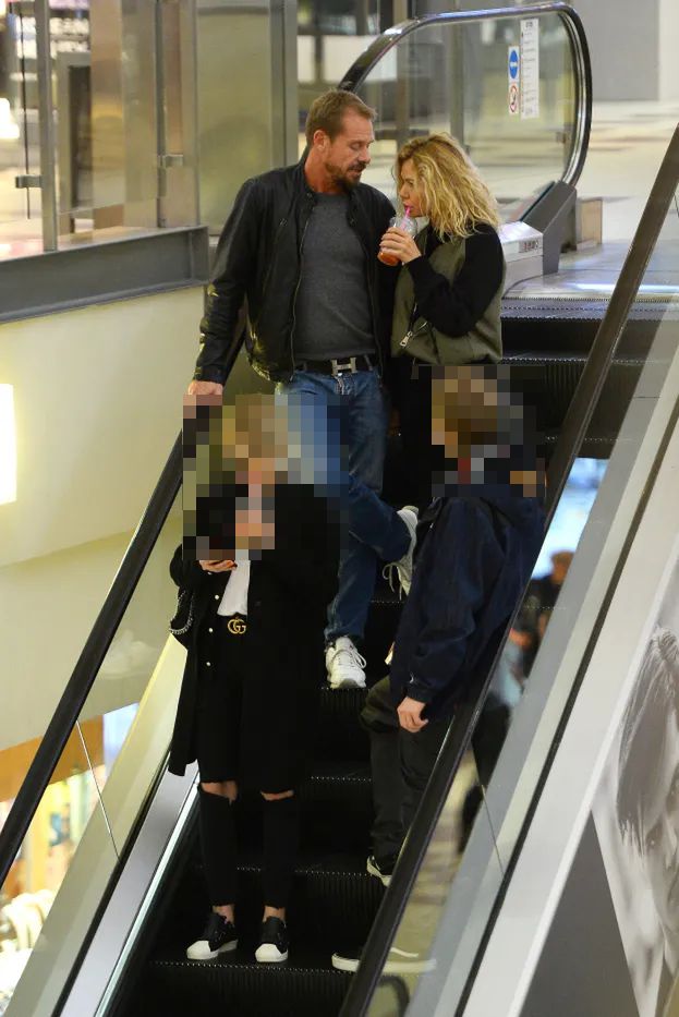 "Żona Hollywood" i Rinke Rooyens na randce w kinie