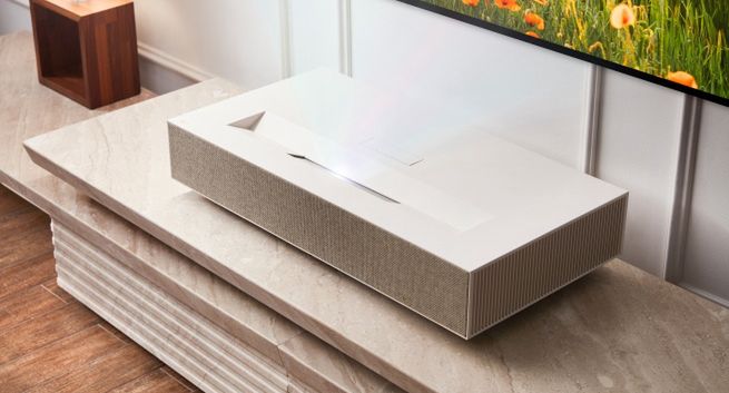 LG: nowy projektor CineBeam HU915QE w Polsce za 29 tys. zł