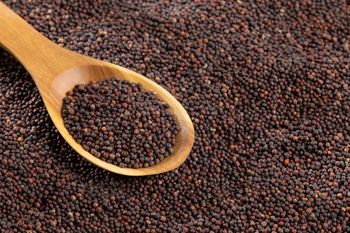 Niedoceniane kuleczki. Wystarczy odrobina, a pieczone mięso i sos będą smakować wybitnie