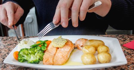 Dieta MIND obniży ciśnienie i wzmocni serce. Jak ją stosować?