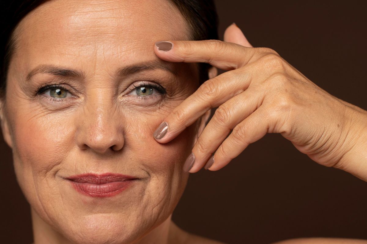 Smiling doesn't cause wrinkles, sun does: Importance of UV filtration in daily skincare