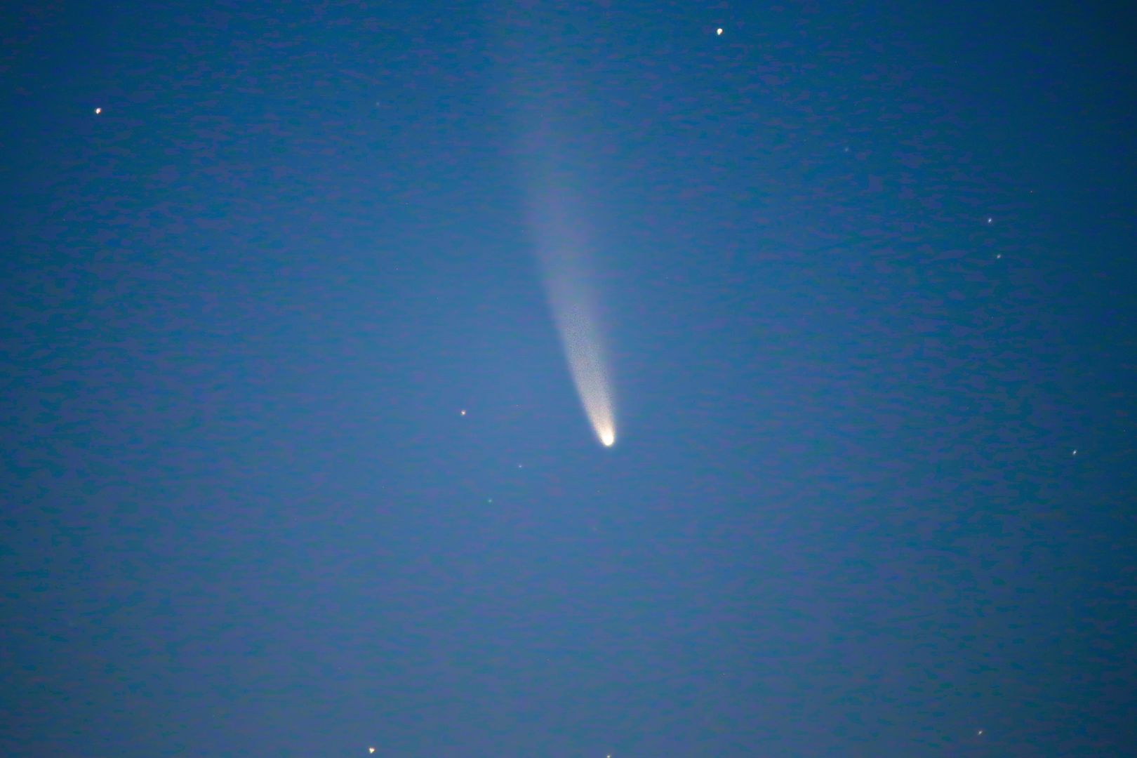 Niespotykane zjawisko widoczne gołym okiem. Kiedy szukać na niebie komety Neowise?