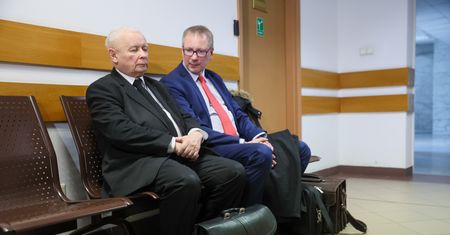 Kaczyński stawił się w sądzie. Zabrał głos tuż przed rozprawą