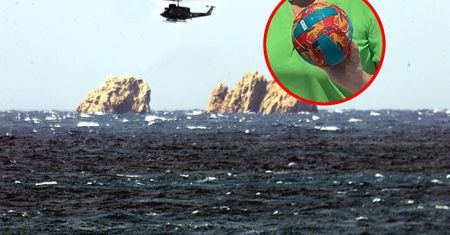 Turysta w Grecji dryfował 18 godzin w morzu. Uratowała go piłka