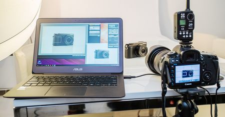 Jak zrobić dobre zdjęcie na aukcje internetowe? Proste, tanie, domowe sposoby [wideoporadnik]