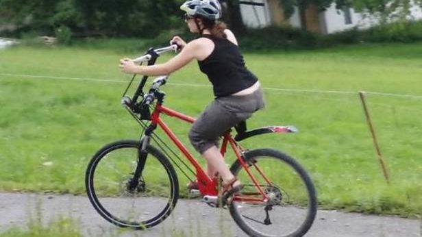 Bolą Was nogi po przejażdżce na rowerze? Jest na to sposób [wideo] 1