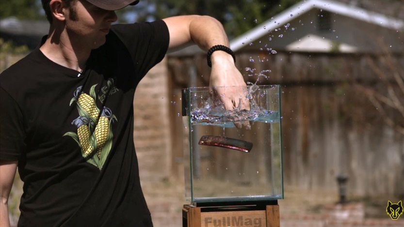 W skrócie: 3 nowe iPhone'y, urządzenia Samsunga ze skanerem tęczówki i torturowany LG G Flex2 1