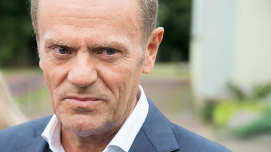 Donald Tusk nie ceni sobie ekipy Mateusza Morawieckiego. "Do niczego się nie nadają" 