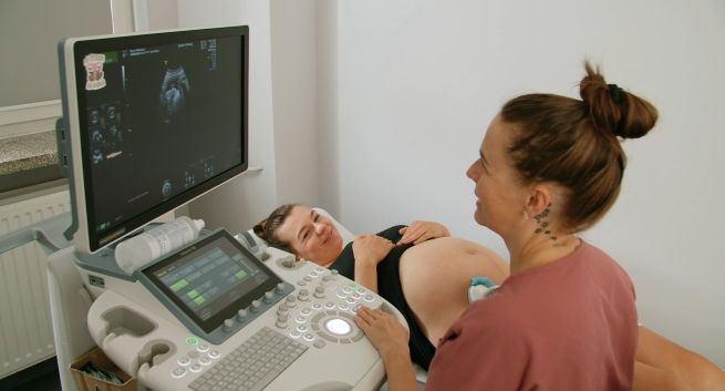 Telewizyjne kamery zajrzą na porodówki. „Sztuka rodzenia” nowością TVN Style