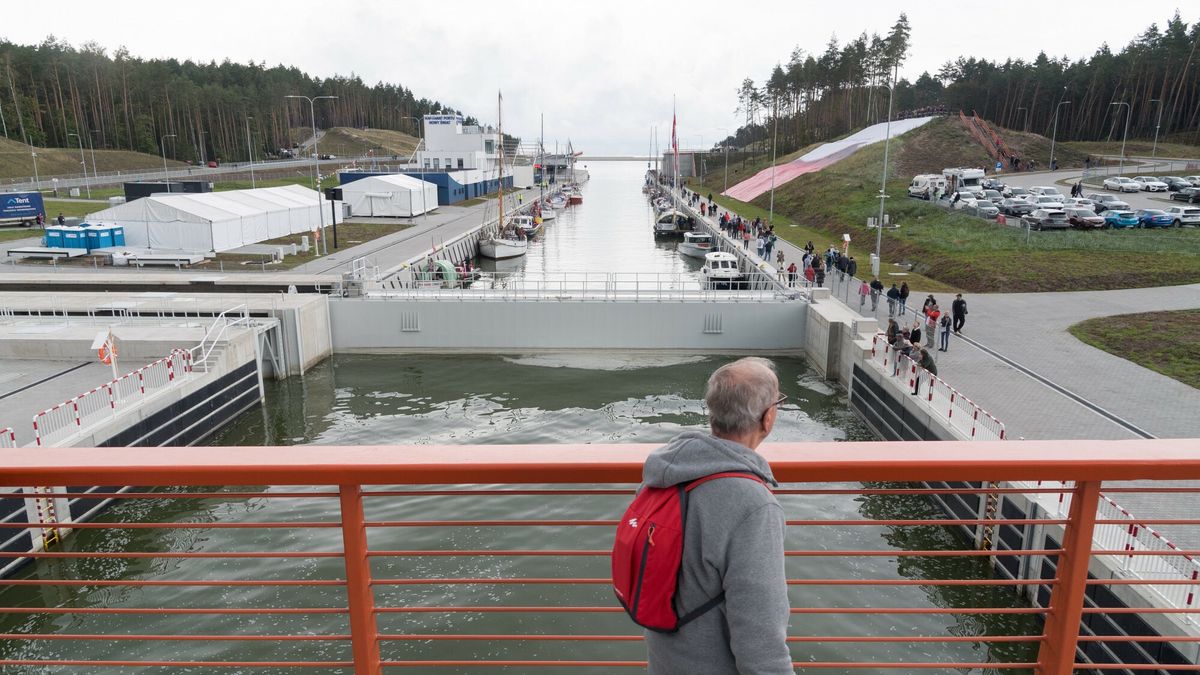 Przekop Mierzei Wiślanej został otwarty 17 września 