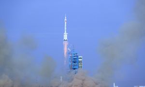 Chiny wysyłają Shenzhou-22. „Ratunkowa” kapsuła dla załogi Tiangong