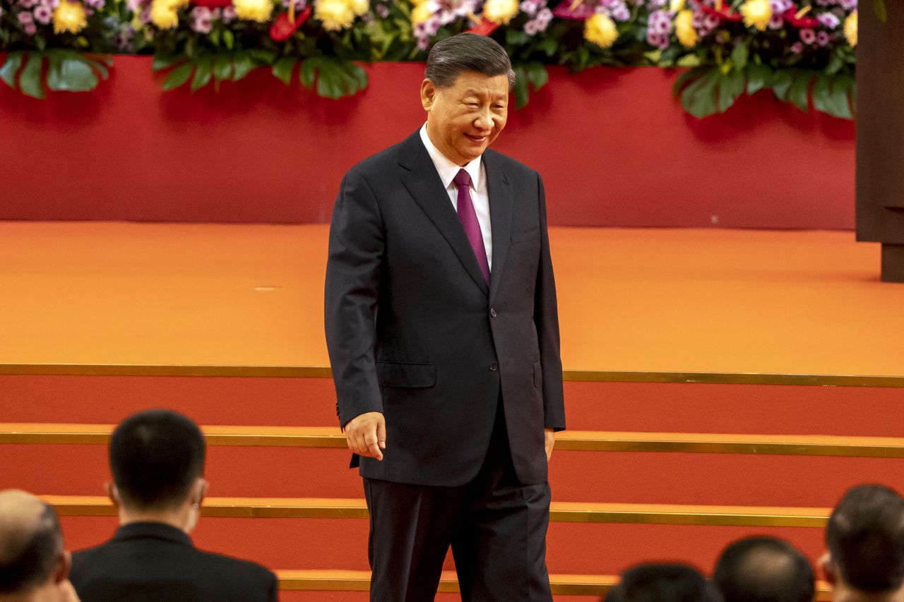 Głosowanie w Pekinie. Xi Jinping jak Mao Zedong?