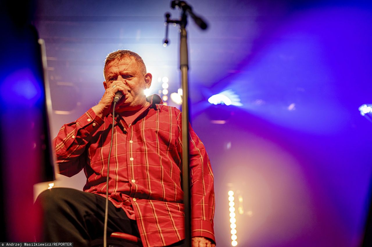 Kazik Staszewski odwołuje koncerty. Artysta liczy na szybki powrót do pełni zdrowia