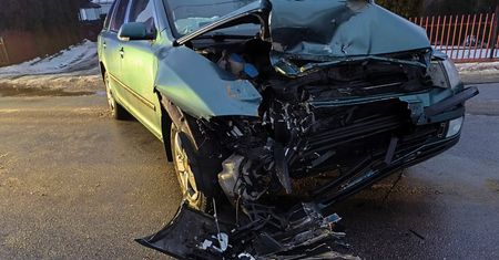 Zdarzenie w Białkowie. 29-letni kierowca nie dostosował prędkości!